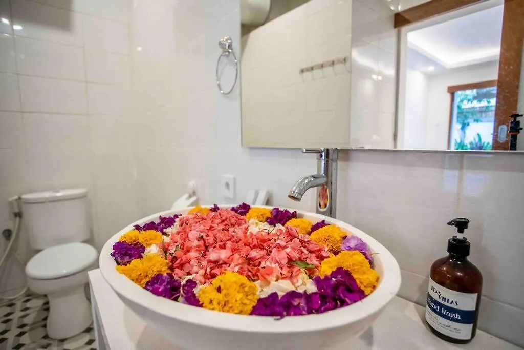 Bens Mertanadi Villa Two-Bedroom With Private Pool Kuta Seminyak